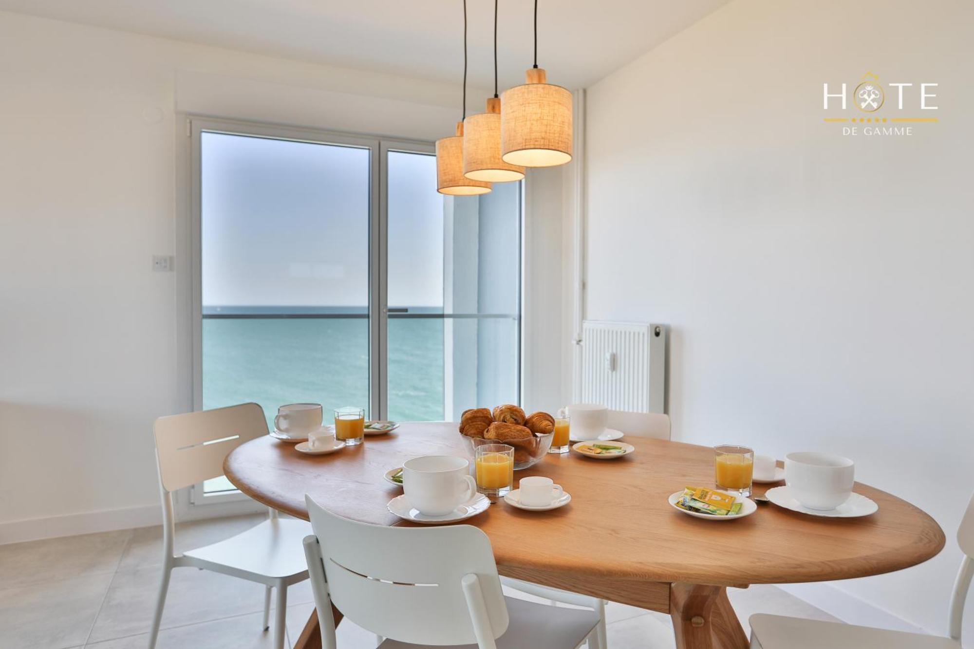 Appartement De Caractere, Superbe Vue Mer 280° La Chaume Ngoại thất bức ảnh