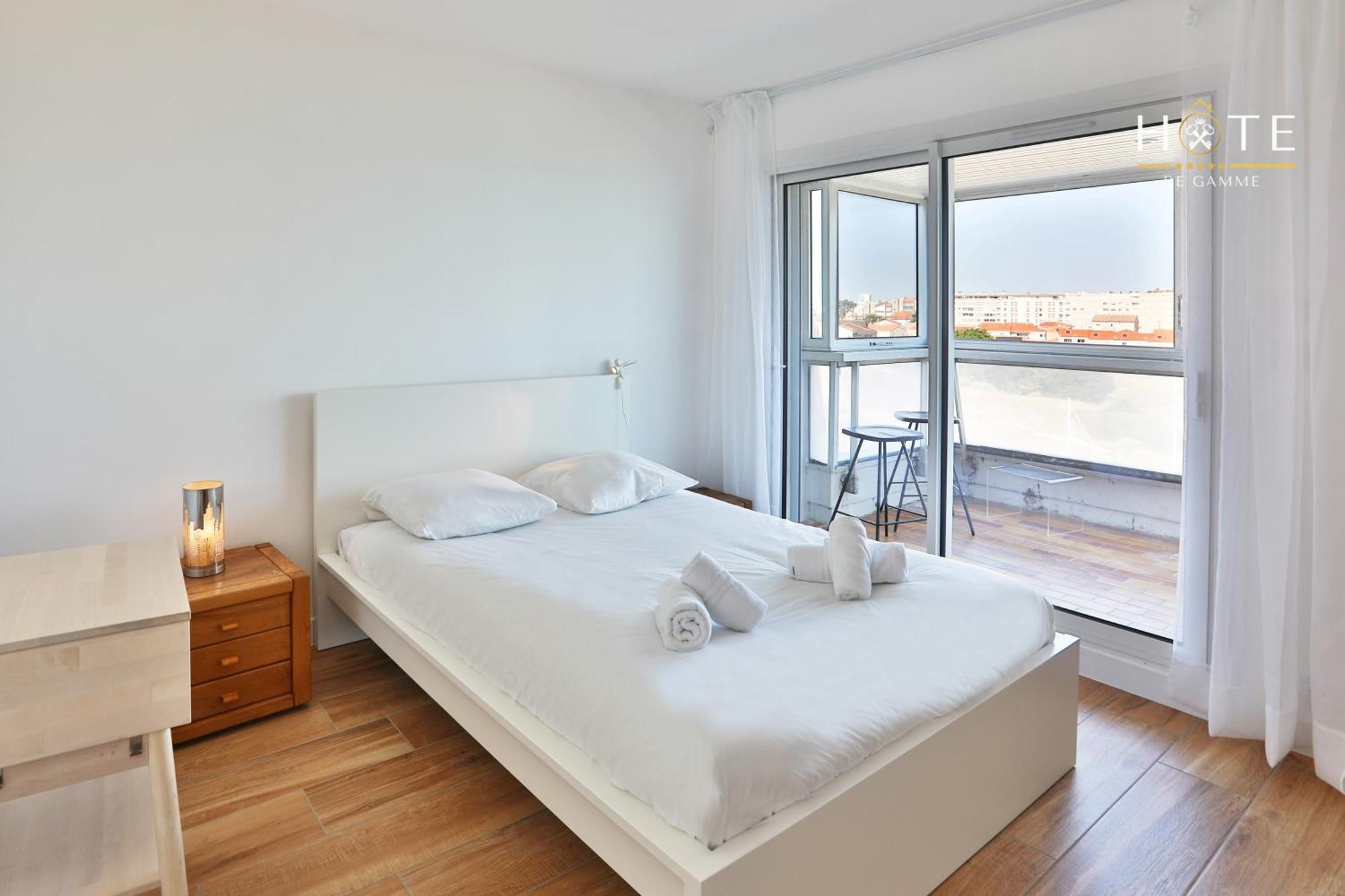 Appartement De Caractere, Superbe Vue Mer 280° La Chaume Ngoại thất bức ảnh